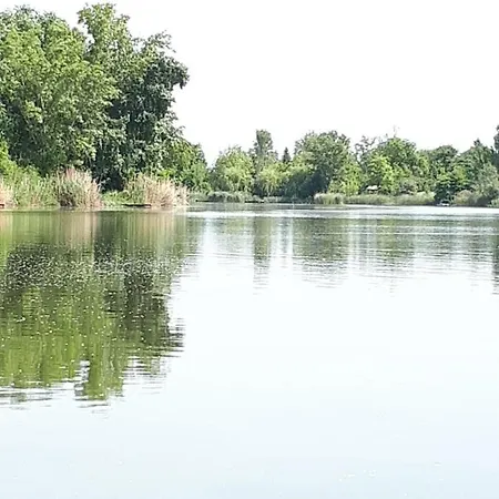 Bekas Nyaralo Holiday home Tiszaug